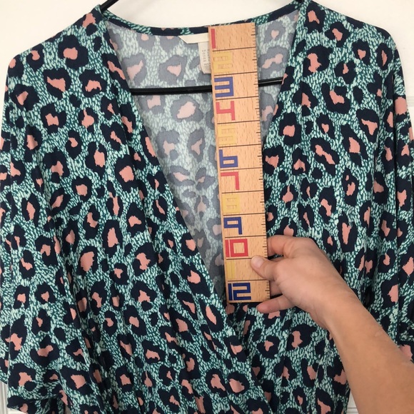 H&M awesome Animal Print Jumpsuit in Sz.8 Green/Pink/Navy - Picture 9 of 10
